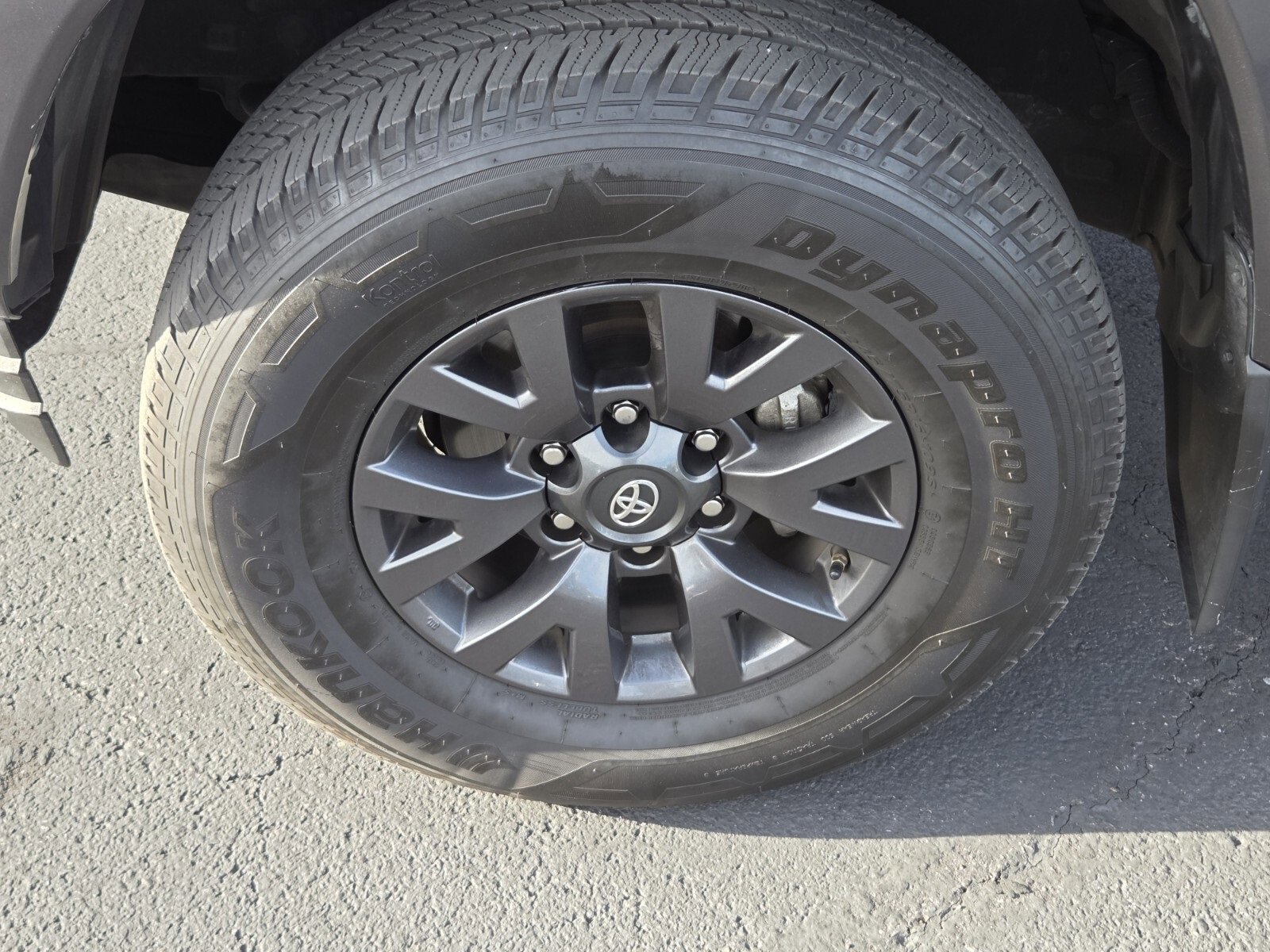 Used 2021 Toyota Tacoma SR5 image 9