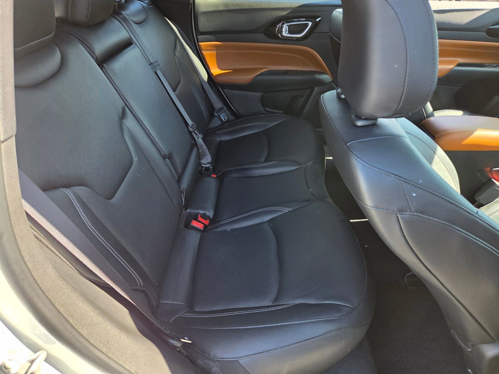 Used 2025 Jeep Compass Limited w/ Elite Group image 14