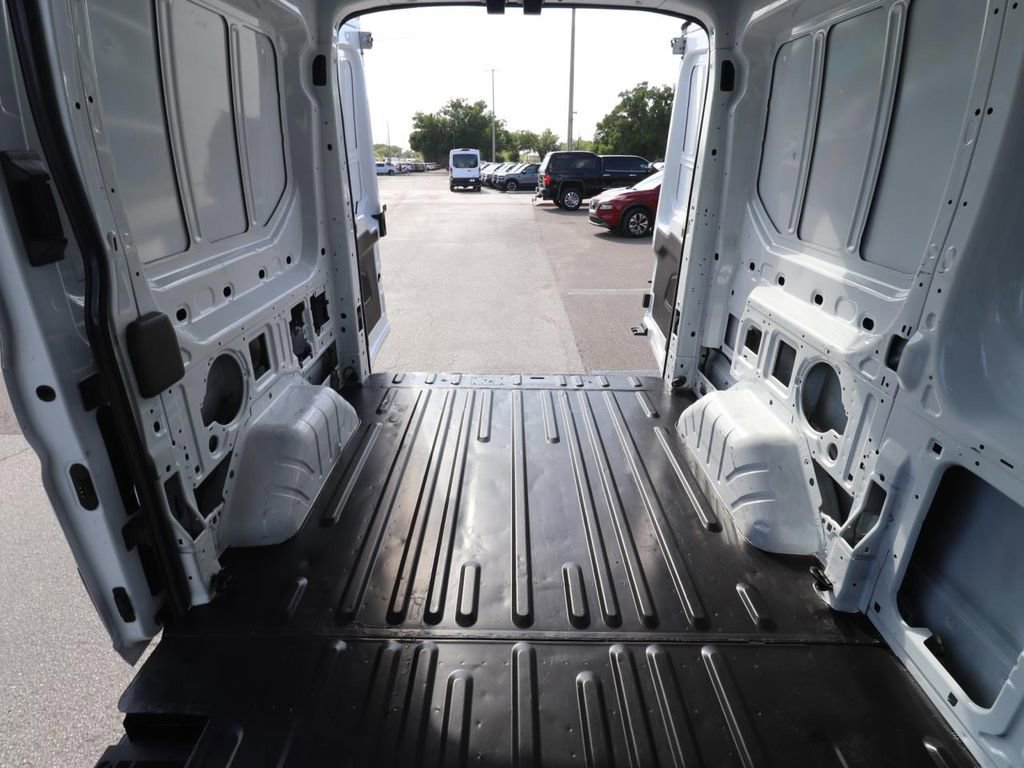 Certified 2023 Ford Transit 250 Medium Roof image 12
