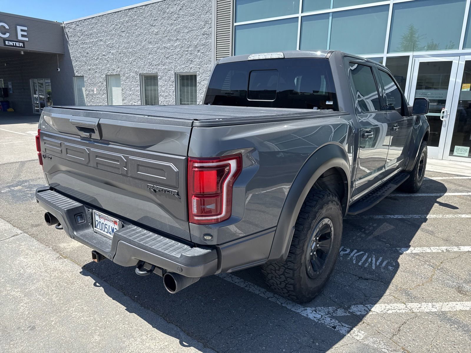 Certified 2018 Ford F150 Raptor w/ Equipment Group 802A Luxury AWD/4WD image 5