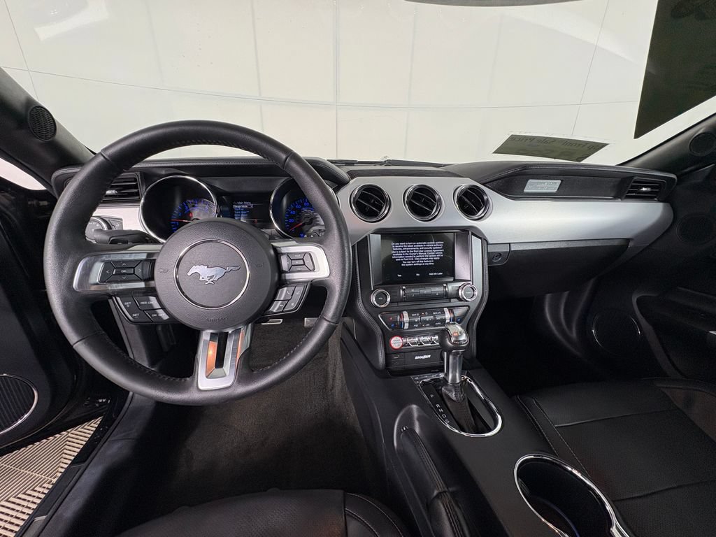 Certified 2017 Ford Mustang Premium RWD image 7