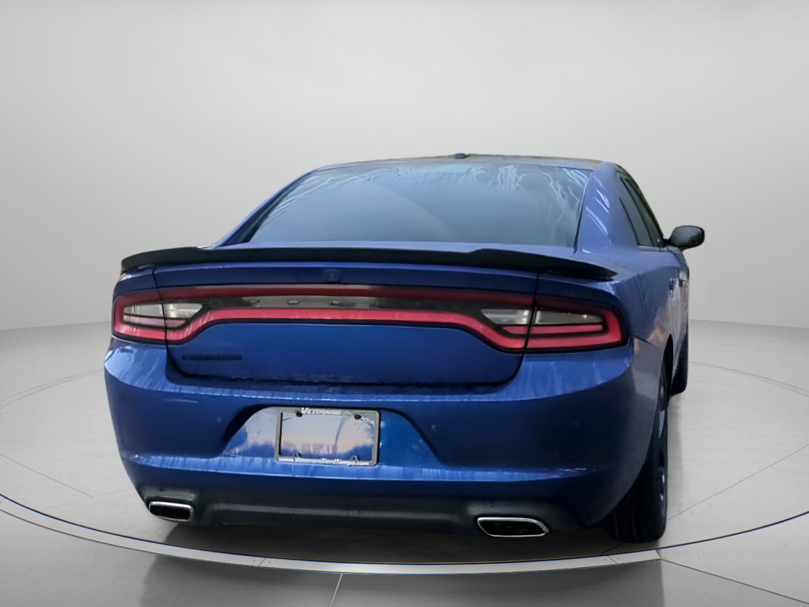 Used 2021 Dodge Charger SXT w/ Blacktop Package RWD image 25