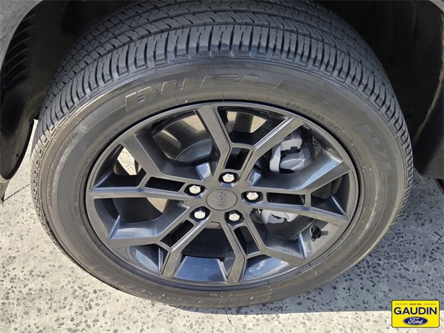 Used 2023 Jeep Grand Cherokee 30th Anniversary image 10