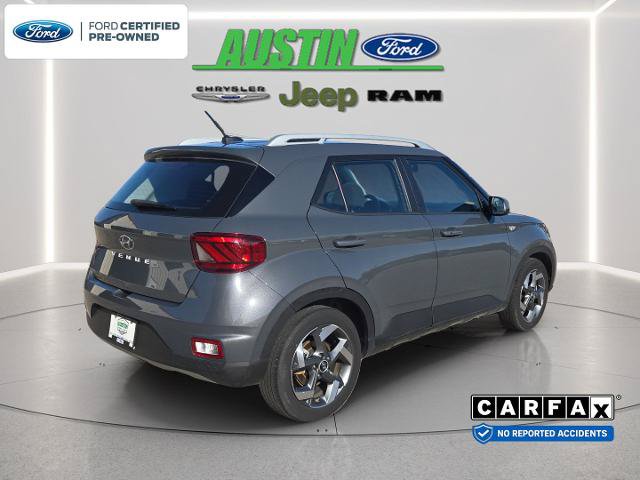 Used 2025 Hyundai Venue SEL FWD image 5