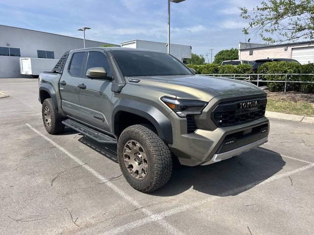 Used 2024 Toyota Tacoma 4x4 Double Cab Hybrid image 3