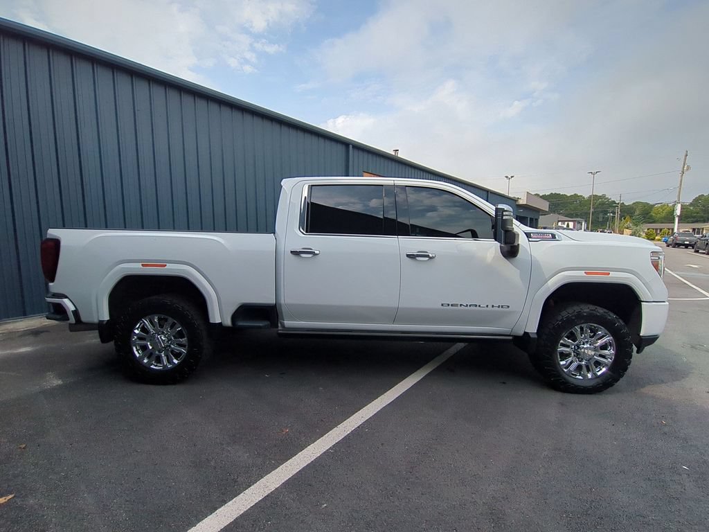 Used 2022 GMC Sierra 2500 Denali AWD/4WD image 4