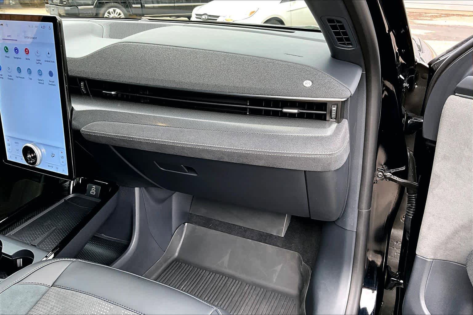Certified 2025 Ford Mustang Mach-E GT AWD/4WD image 18
