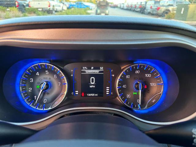 Used 2020 Chrysler Pacifica Touring w/ S Appearance Package FWD image 25