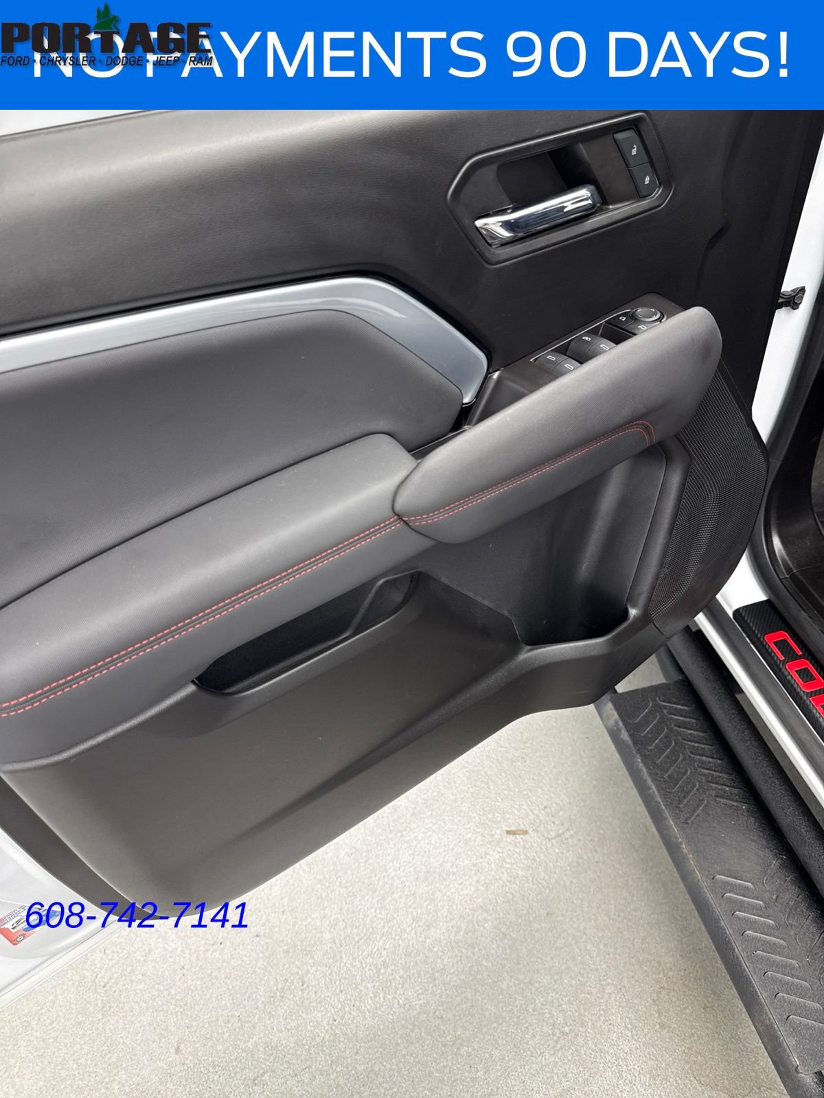 Used 2024 Chevrolet Colorado Z71 w/ Z71 Convenience Package 2 AWD/4WD image 16