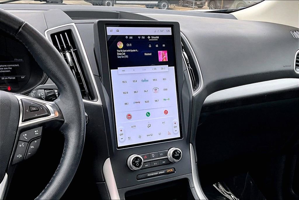 Certified 2024 Ford Edge SEL w/ Convenience Package image 6