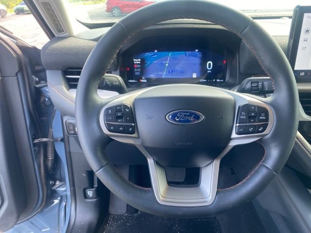 Certified 2025 Ford Explorer Active w/ Active Comfort Package AWD/4WD image 11