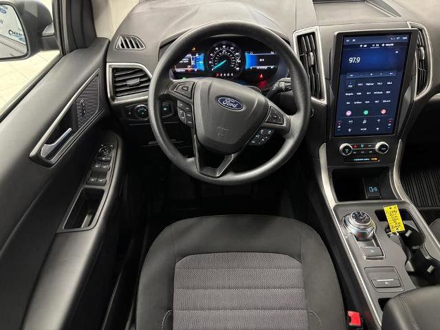 Certified 2024 Ford Edge SE image 19