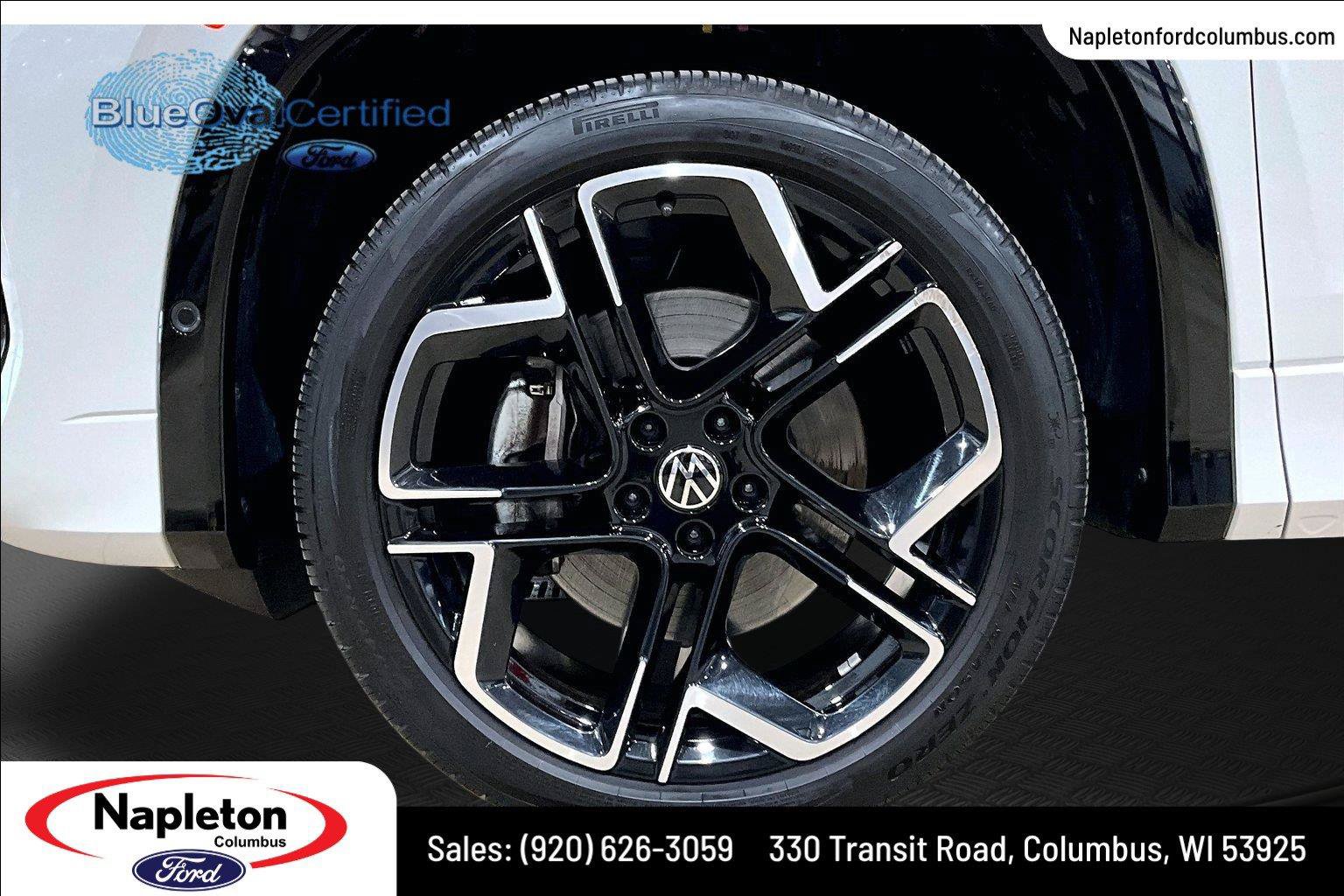 Used 2025 Volkswagen Tiguan SEL R-Line AWD/4WD image 10