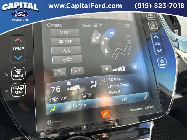 Used 2022 Toyota Prius Limited FWD image 29