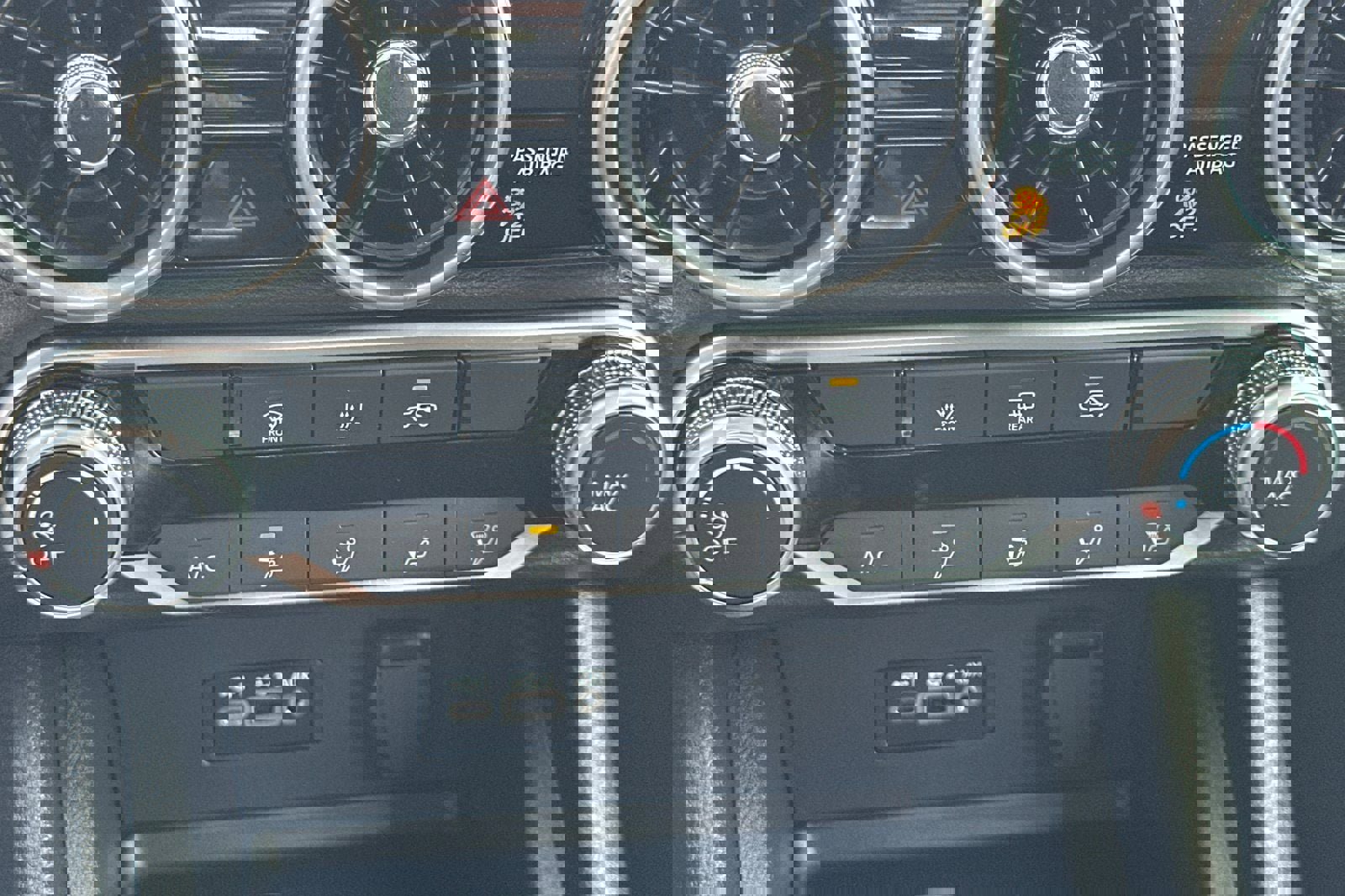 Used 2023 Nissan Sentra SV image 22