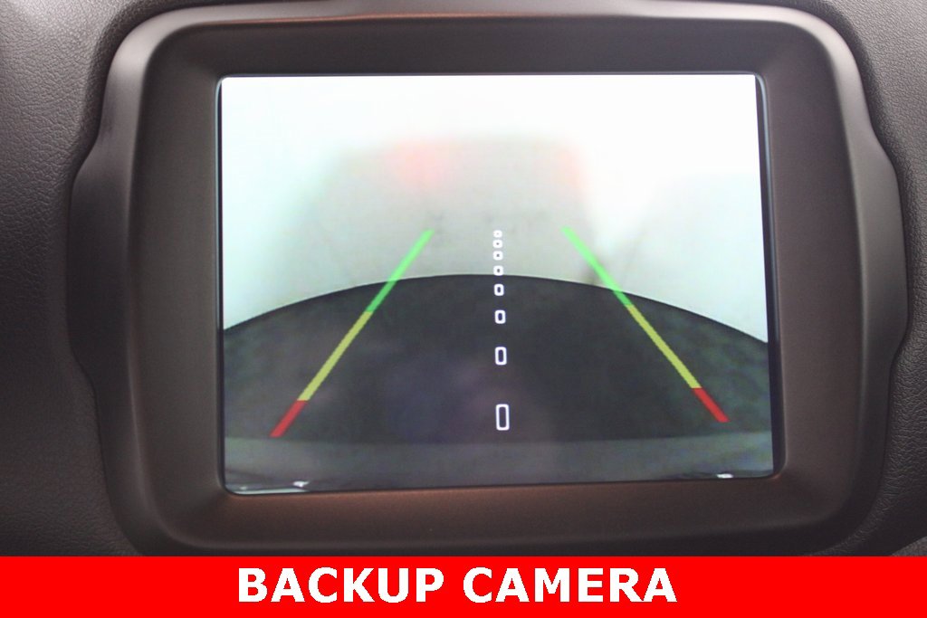 Used 2021 Jeep Renegade Latitude w/ Convenience Group image 8