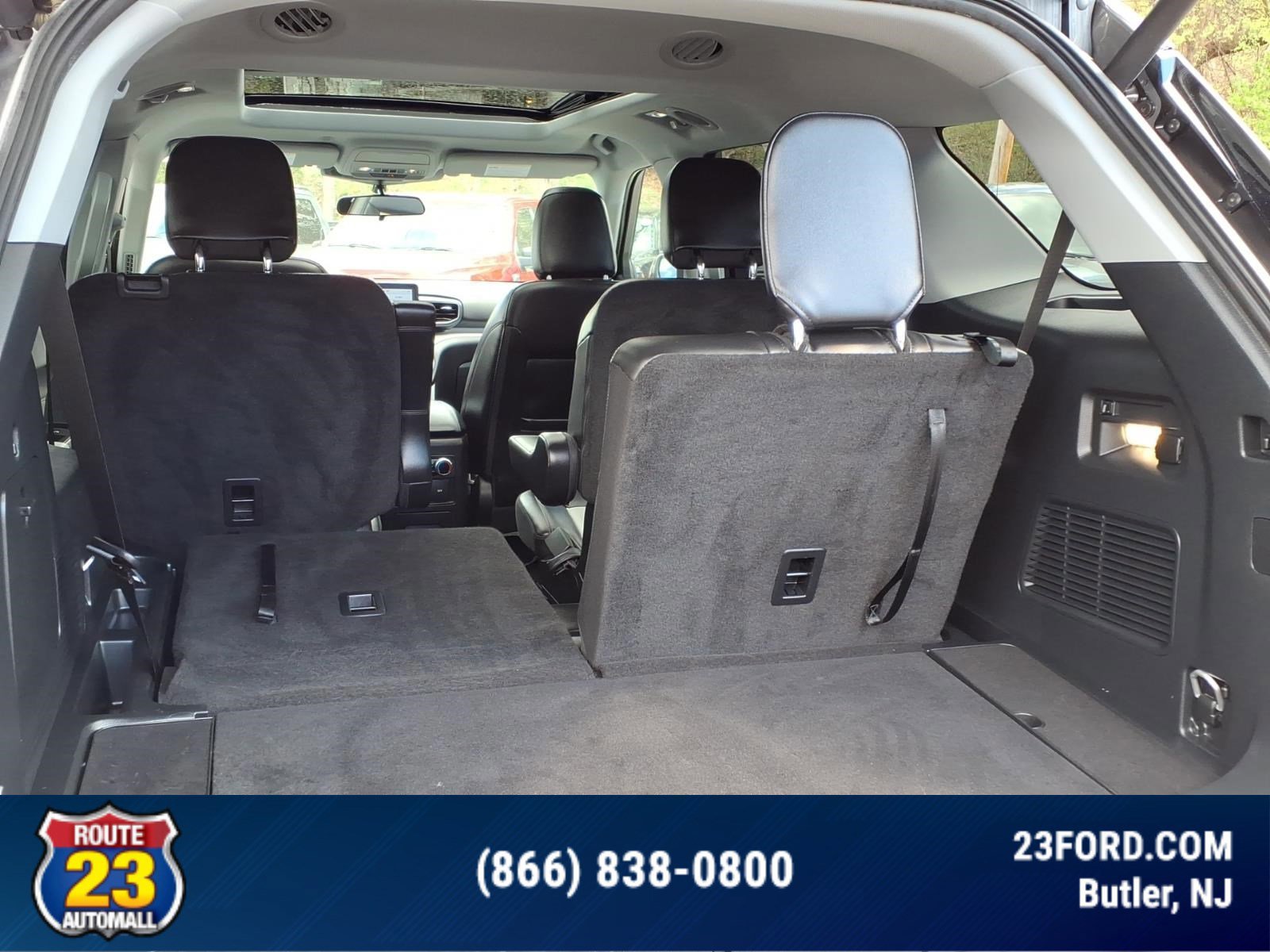 Certified 2024 Ford Explorer XLT w/ Equipment Group 202A AWD/4WD image 28