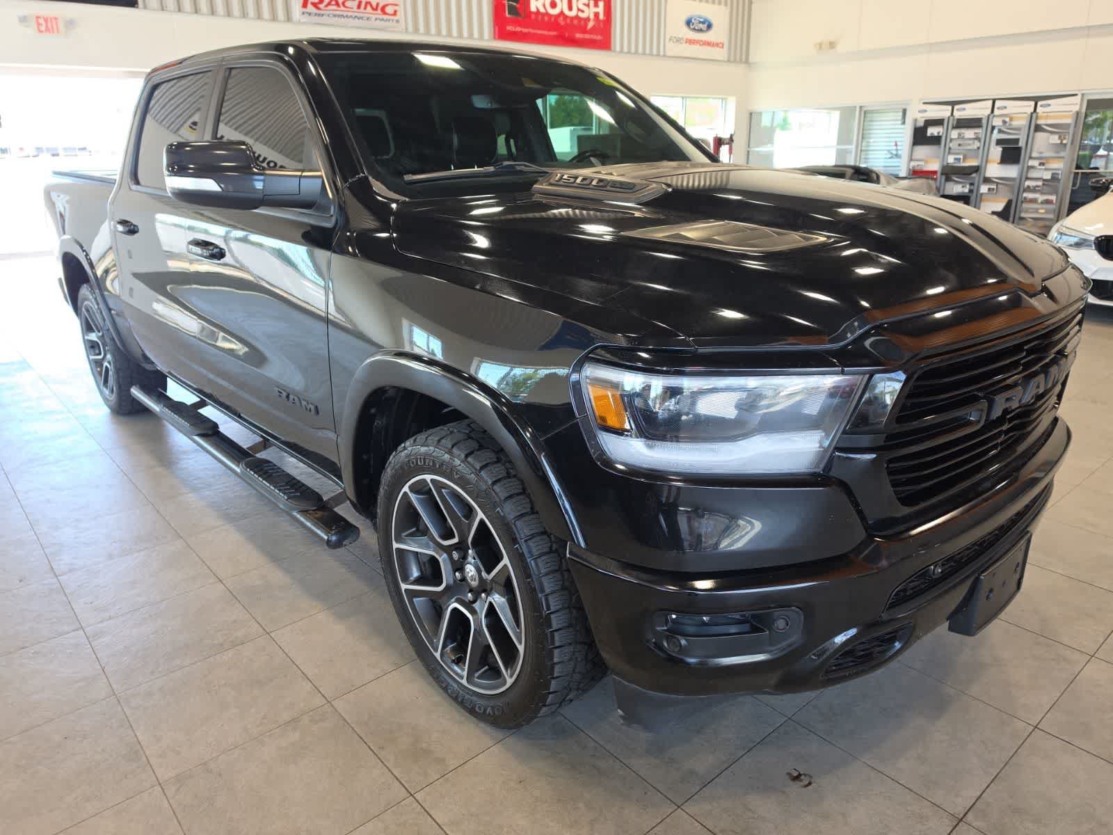 Used 2019 RAM 1500 Laramie AWD/4WD image 5