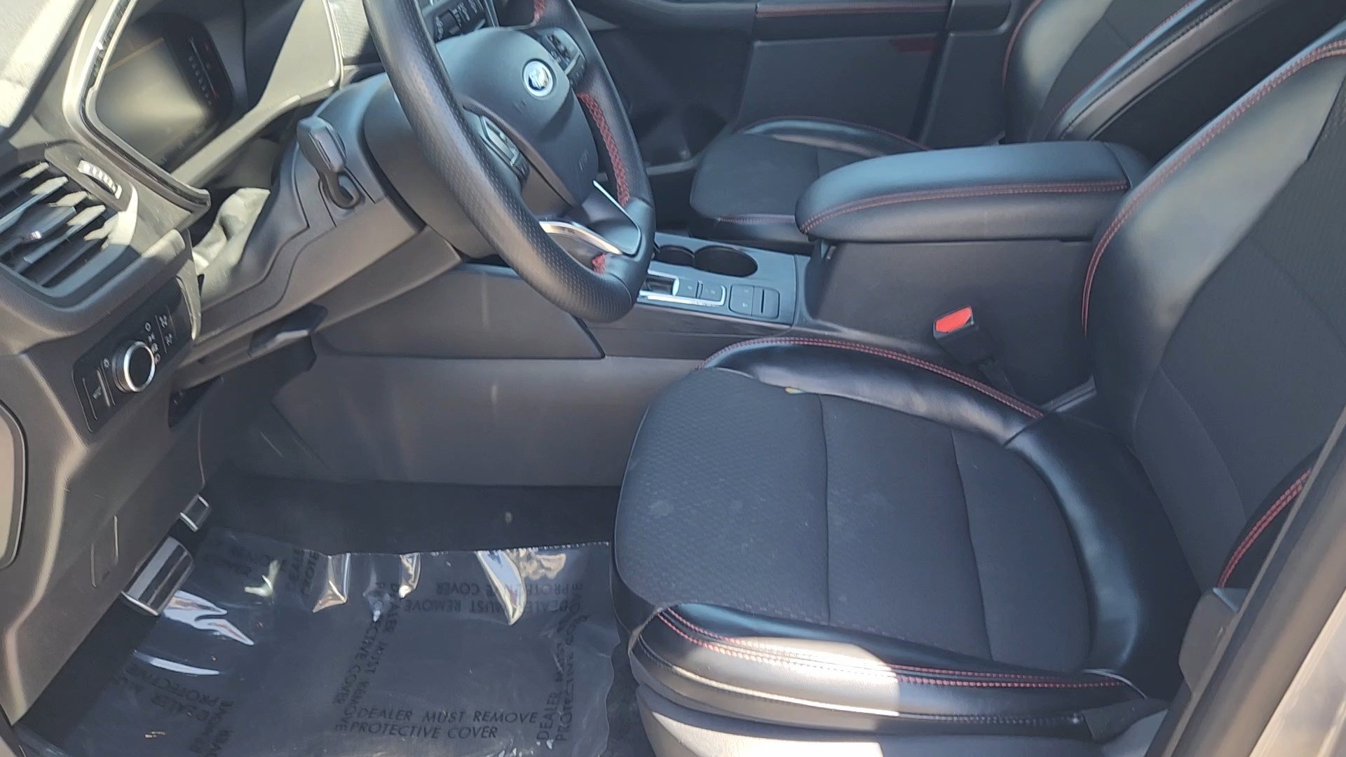 Certified 2024 Ford Escape ST-Line AWD/4WD image 19