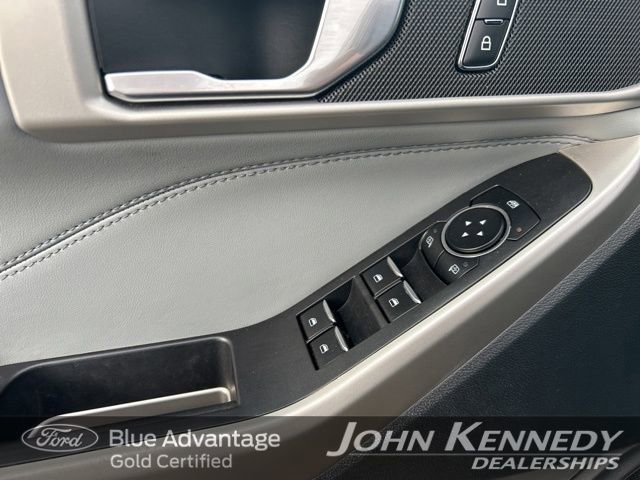 Certified 2022 Ford Explorer XLT w/ Equipment Group 202A image 17