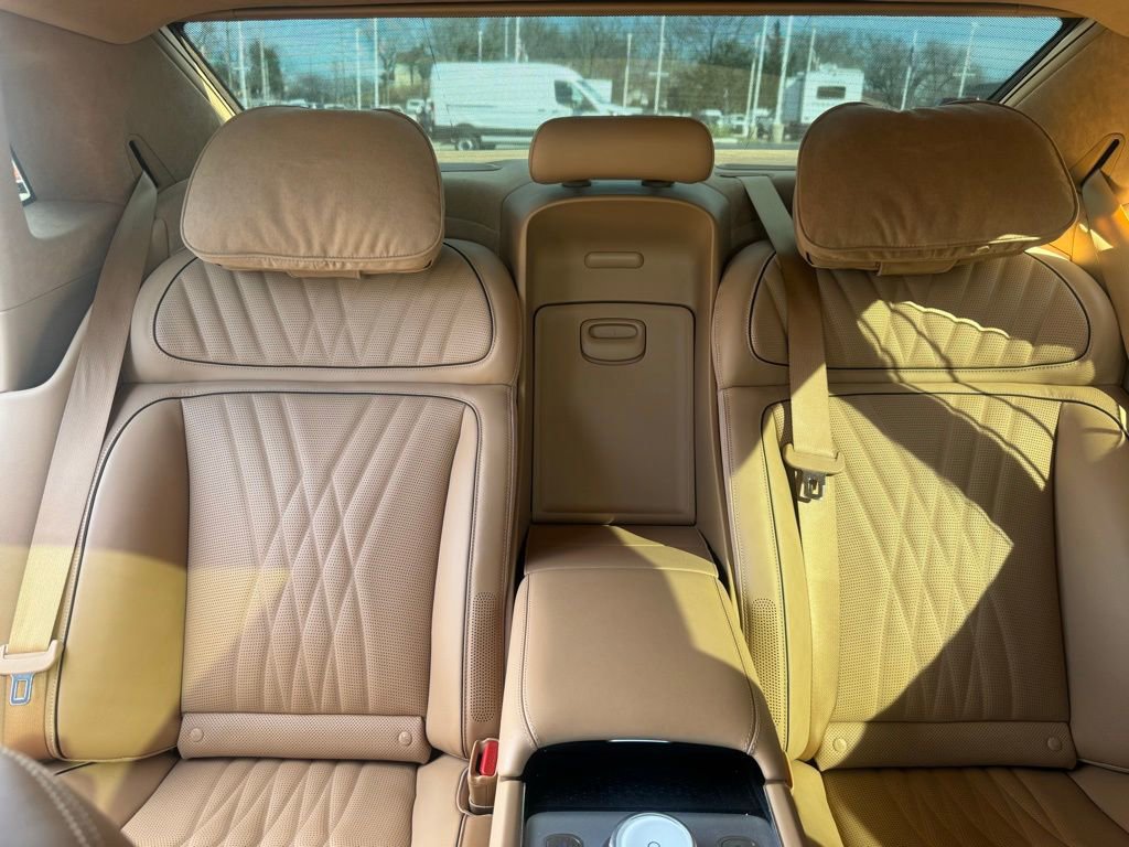 Used 2024 Genesis G90 3.5T image 9