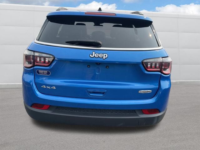 Used 2024 Jeep Compass Latitude AWD/4WD image 4