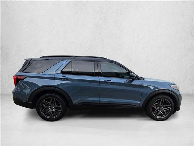 Certified 2025 Ford Explorer ST w/ Sun And Sound Package AWD/4WD image 4