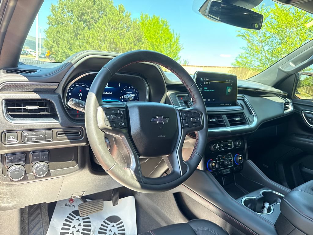 Used 2024 Chevrolet Tahoe RST w/ Luxury Package AWD/4WD image 16