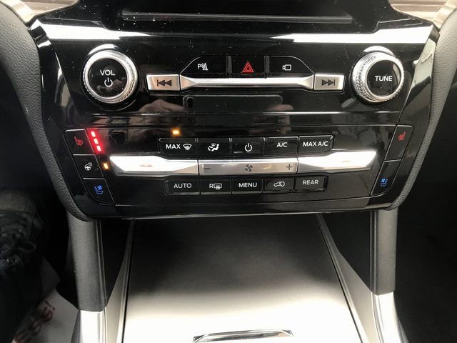 Certified 2023 Ford Explorer Limited image 16