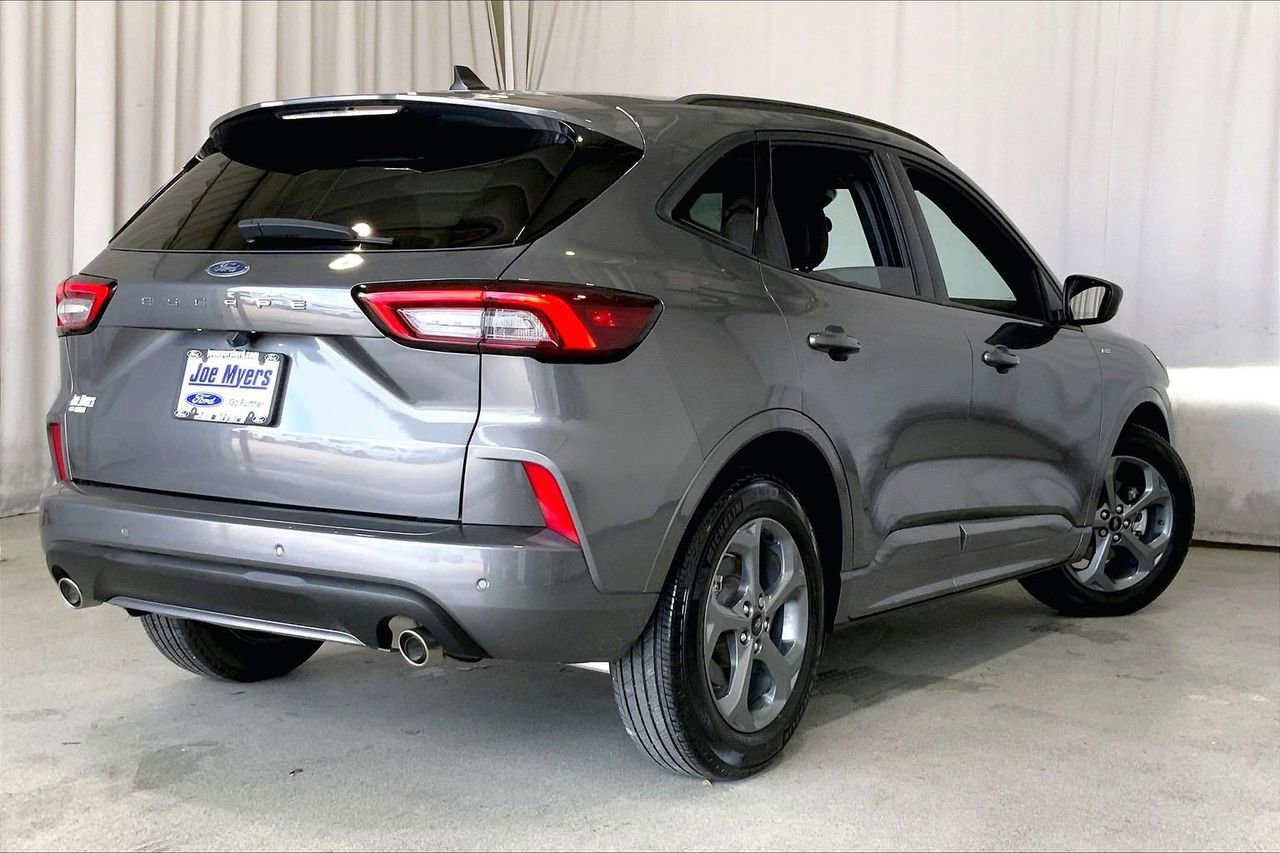 Certified 2023 Ford Escape ST-Line w/ Tech Pack #1 FWD image 13