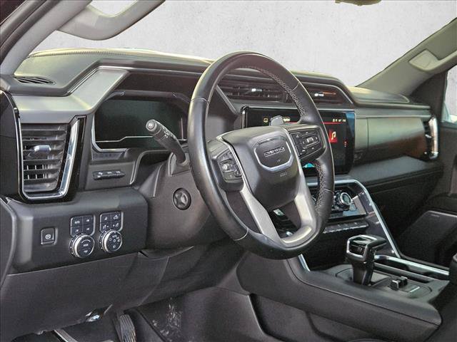 Used 2023 GMC Sierra 1500 Denali w/ Technology Package AWD/4WD image 8
