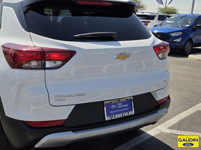Used 2025 Chevrolet TrailBlazer LT AWD/4WD image 6