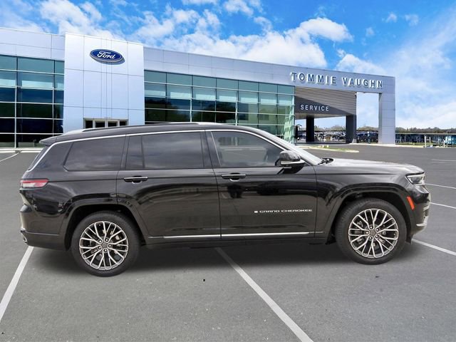 Used 2021 Jeep Grand Cherokee L Summit image 2