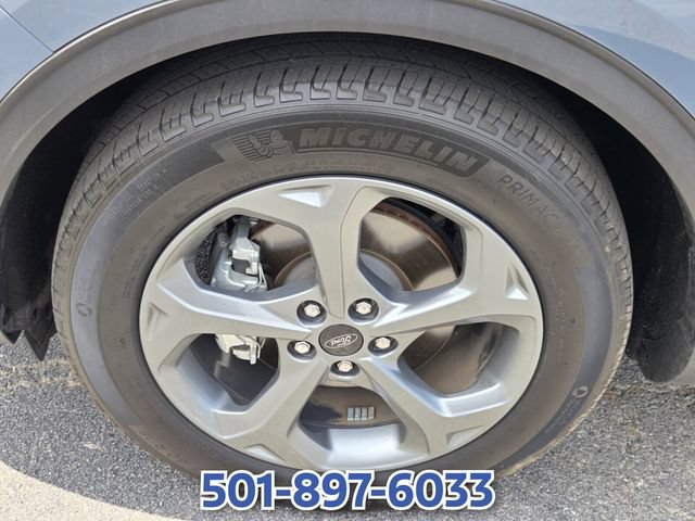 Certified 2025 Ford Escape ST-Line w/ Tech Pack #1 FWD image 16