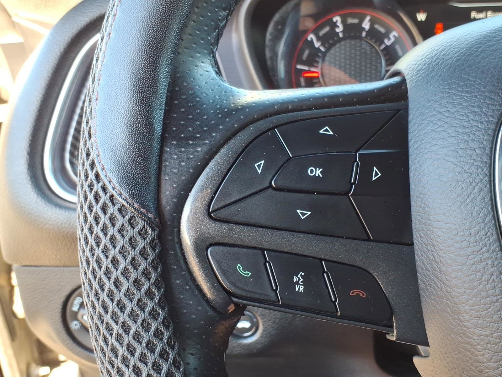 Used 2018 Dodge Challenger SXT w/ Blacktop Package image 25