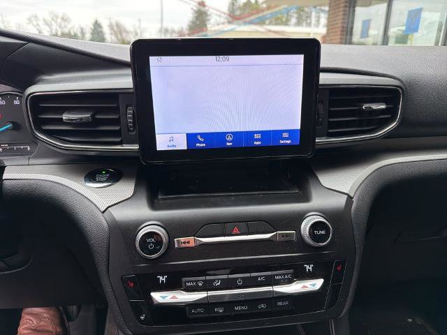 Certified 2020 Ford Explorer XLT w/ Equipment Group 202A image 6