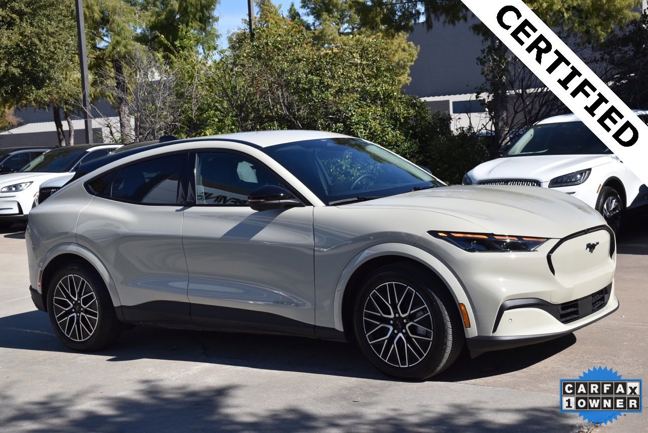 Certified 2025 Ford Mustang Mach-E Premium image 12