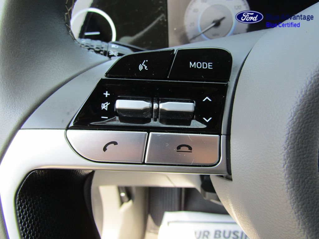 Used 2023 Hyundai Elantra SEL w/ Convenience Package FWD image 29