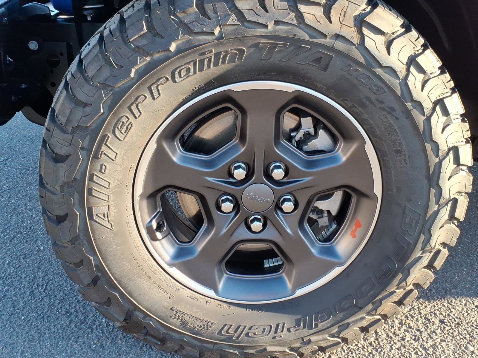 Used 2022 Jeep Gladiator Rubicon w/ LED Lighting Group image 9