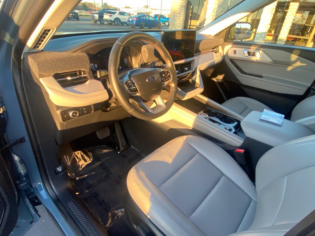 Certified 2026 Ford Explorer Active w/ Active Comfort Package AWD/4WD image 20