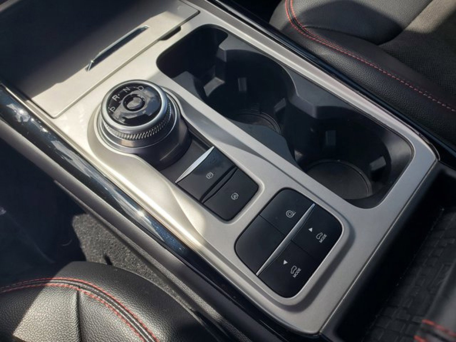 Certified 2023 Ford Explorer ST-Line w/ Class IV Trailer Tow Package RWD image 26