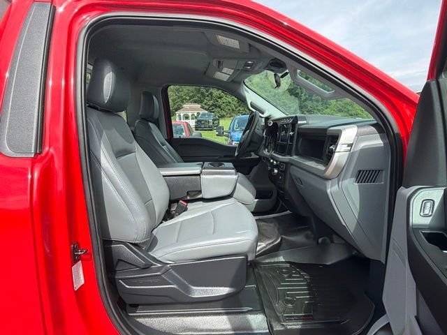 Certified 2024 Ford F550 4x4 Regular Cab Super Duty image 35