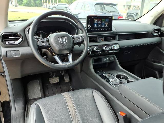 Used 2025 Honda Pilot Touring image 20