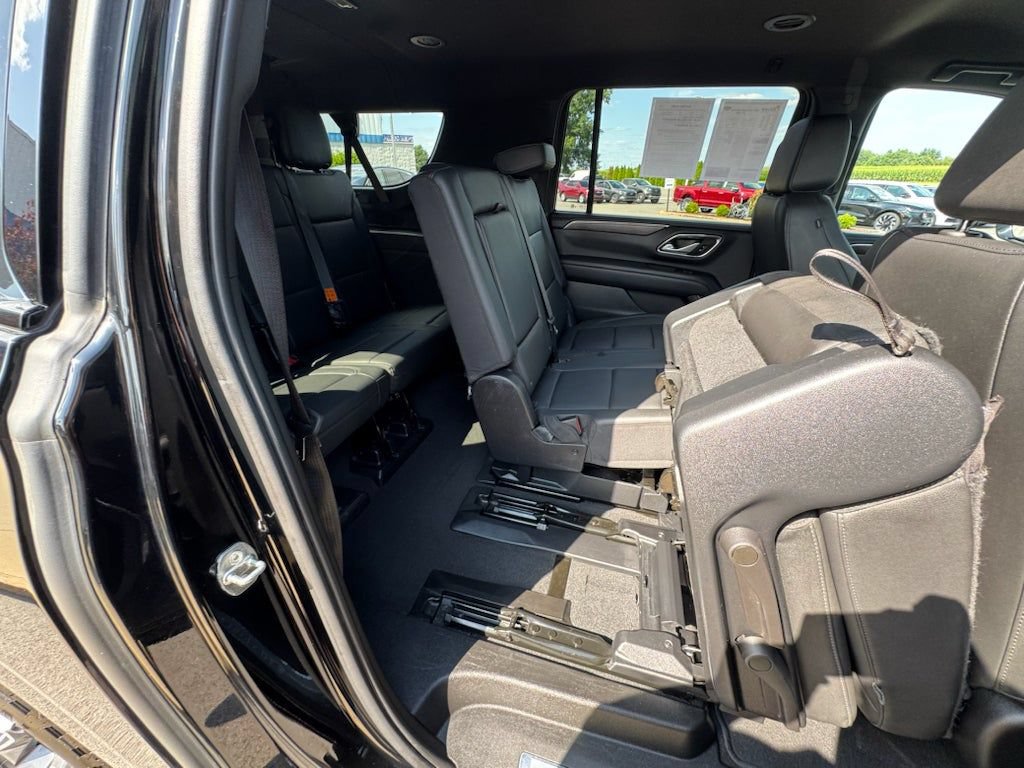 Used 2022 Chevrolet Suburban Z71 AWD/4WD image 21