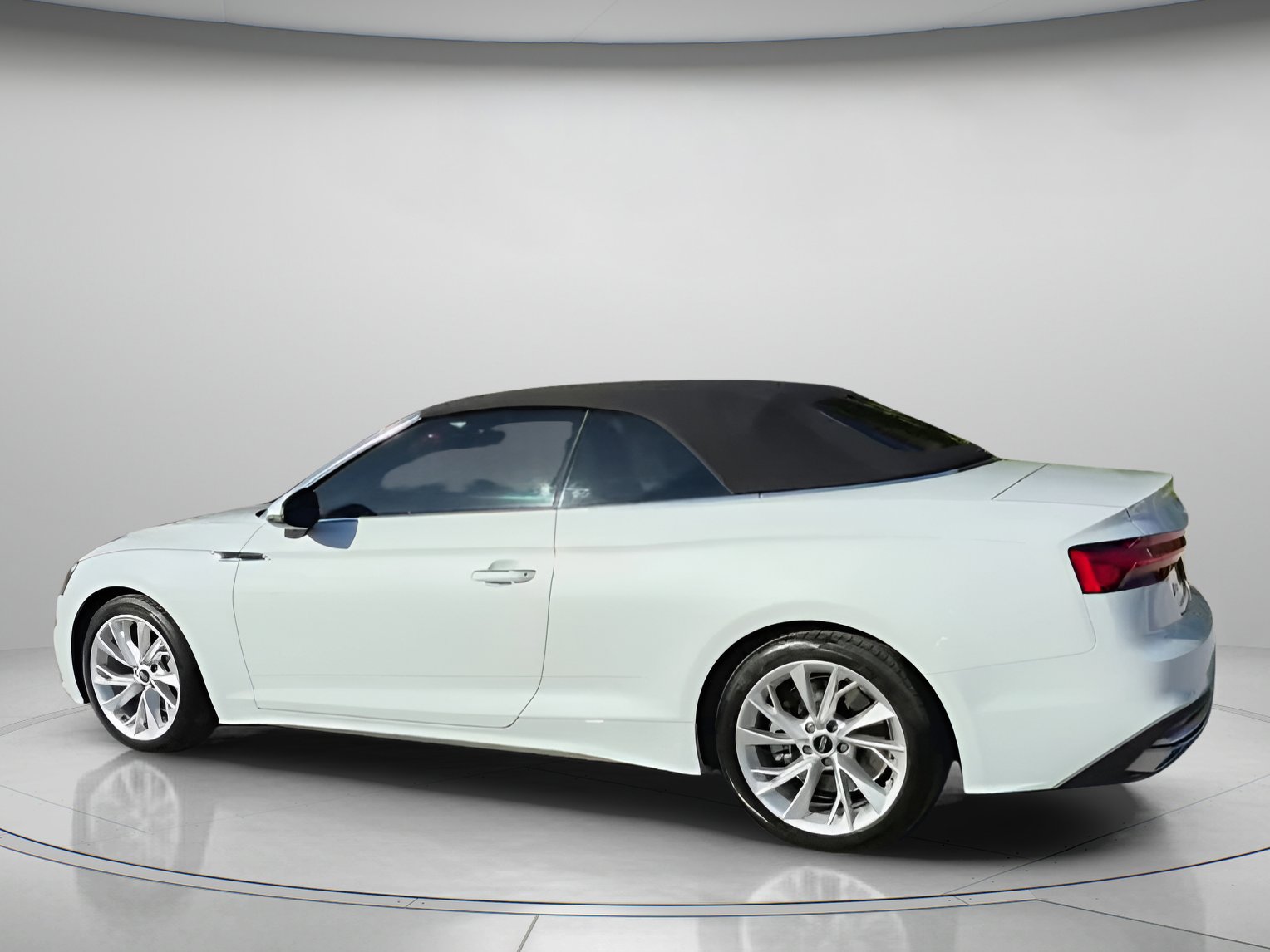 Used 2022 Audi A5 2.0T Premium image 19