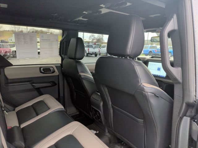 Certified 2024 Ford Bronco Wildtrak image 17
