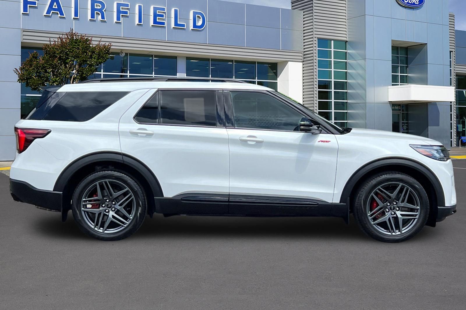 Certified 2025 Ford Explorer ST AWD/4WD image 7