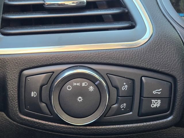 Certified 2022 Ford Edge Titanium AWD/4WD image 24