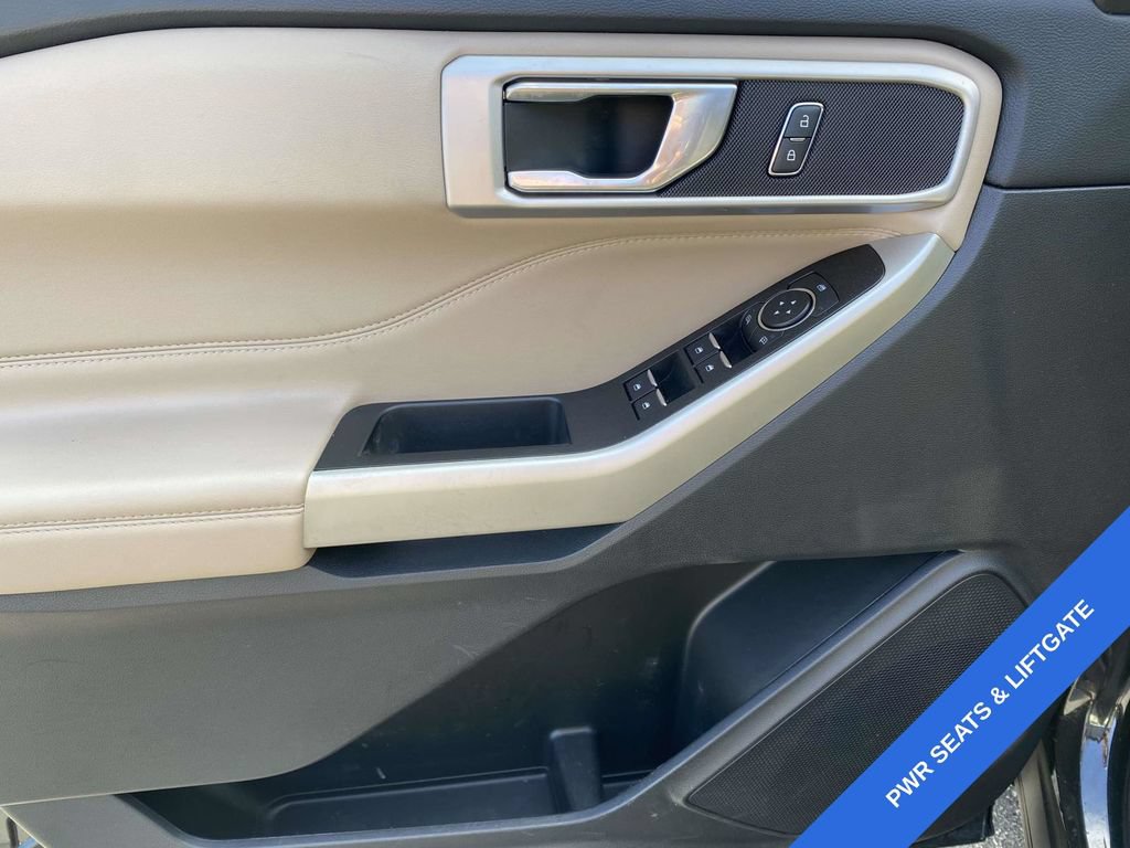Certified 2022 Ford Explorer XLT RWD image 17