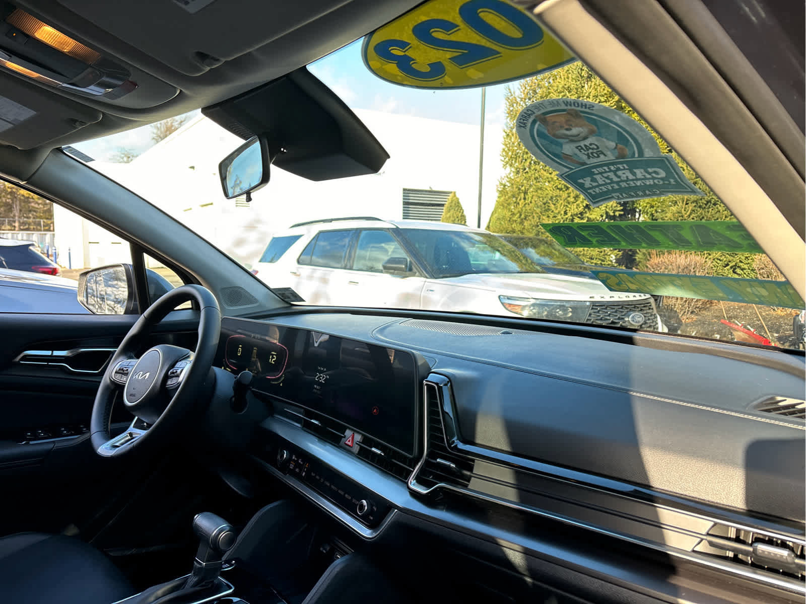 Used 2023 Kia Sportage EX image 25